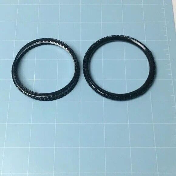 Black Bracelet Lot 5 Enameled Metal Bangles Goth Punk Gothic Costume Jewelry - Picture 2 of 8